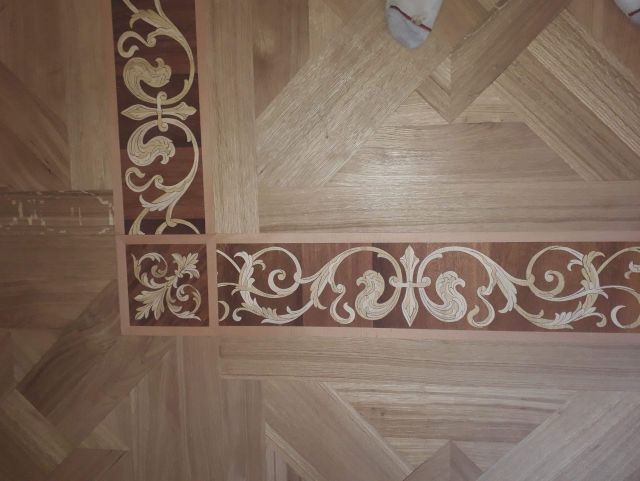 new installtion wood floor border