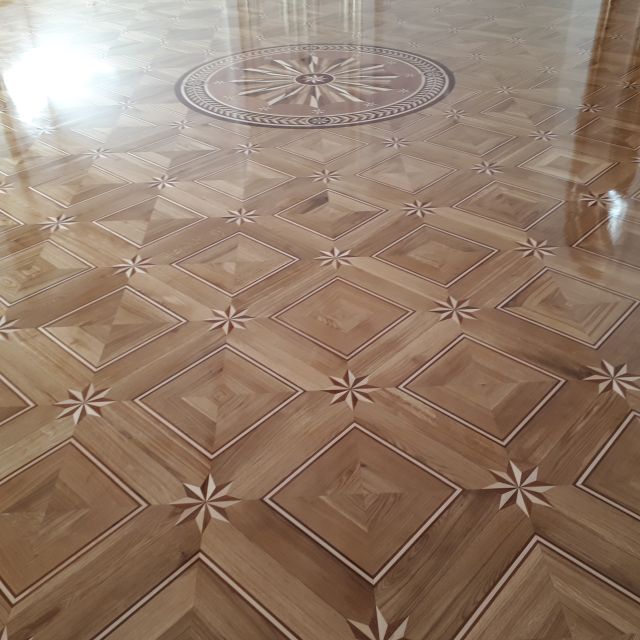 star pattern wood floor parquet